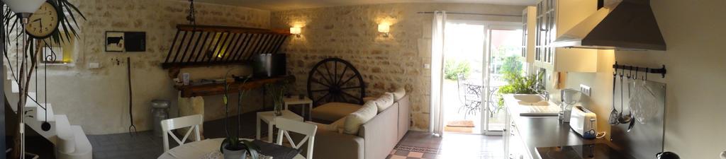 Les Gites Du Veau D'Or Ozillac Exterior foto